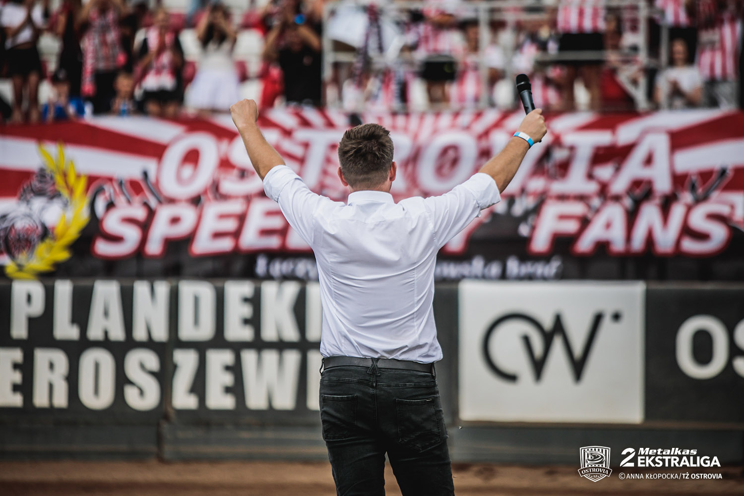 Żużlowe święto w Ostrowie Wielkopolskim. To on zadba o dobrą zabawę [WIDEO]