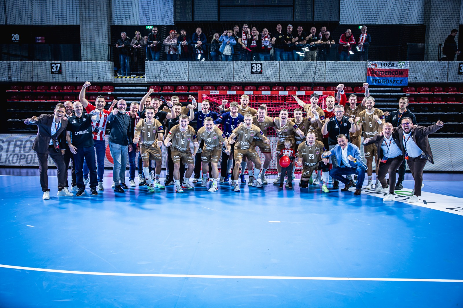 „Jak trwoga, to do Rysia”. Echa pierwszego zwycięstwa w LE [WIDEO]