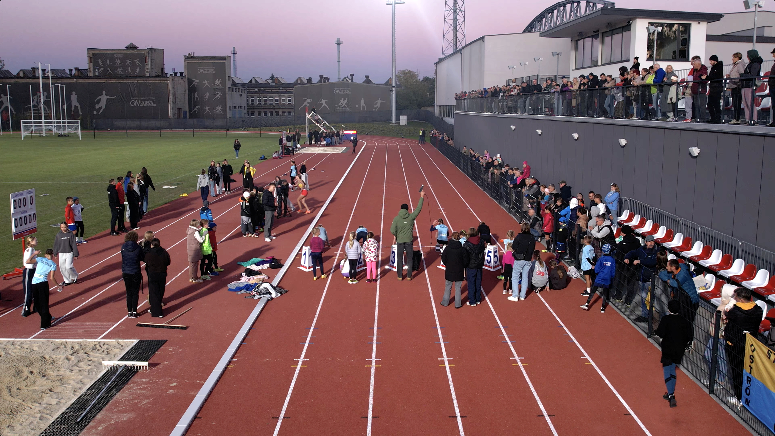 Chcesz pobiegać po bieżni nowego stadionu? Oto cennik