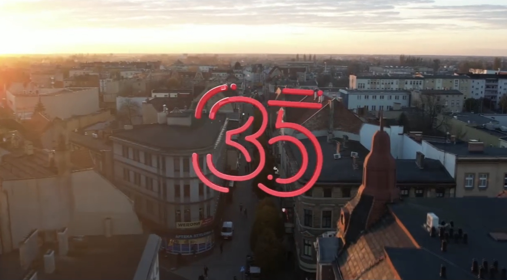 Ostrowscy prezydenci na 35 lat samorządu. Zobacz reportaż [WIDEO]